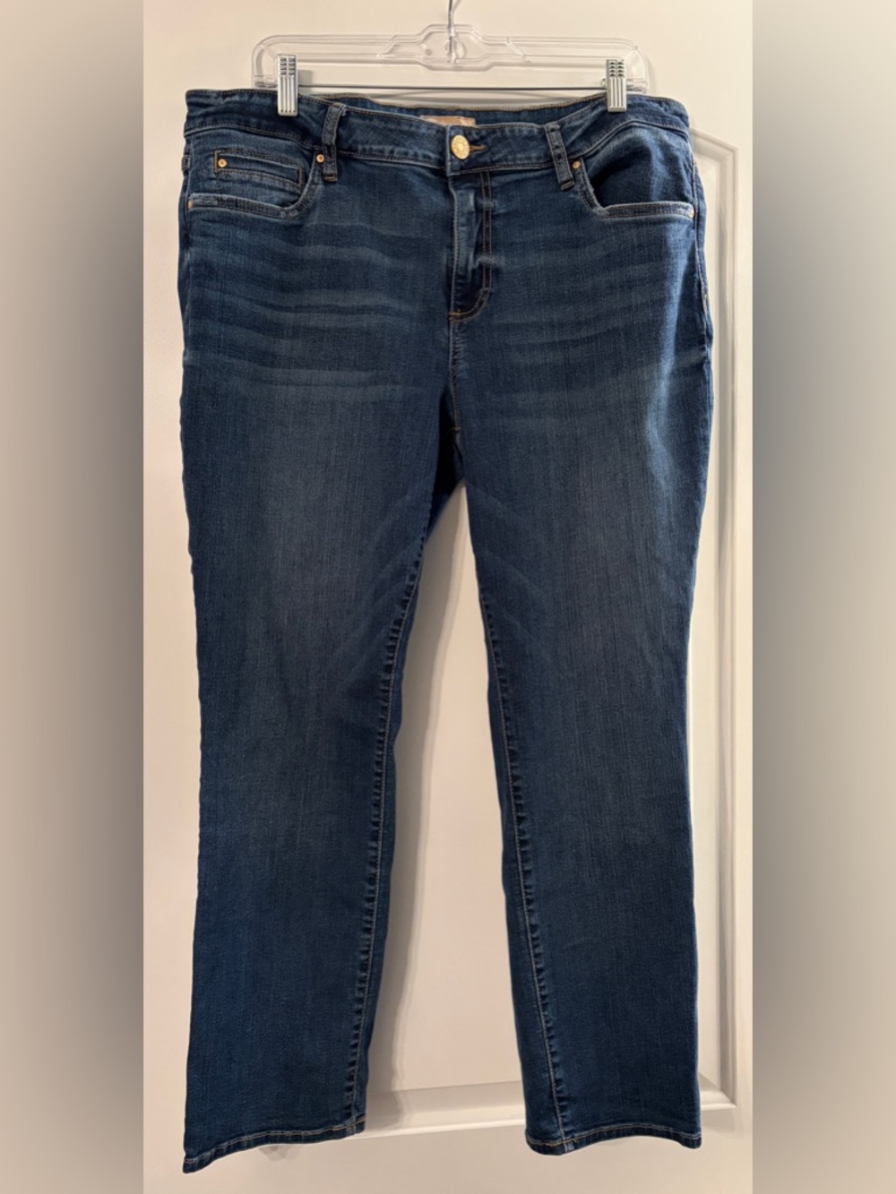 Kut from the Kloth “Catherine Boyfriend”Jeans 16P